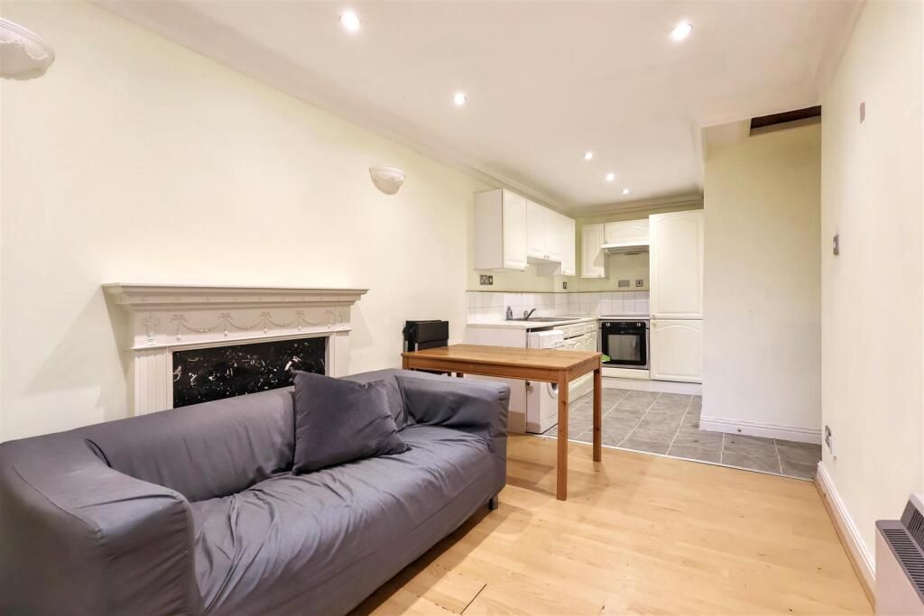 Property photo 3 of 10