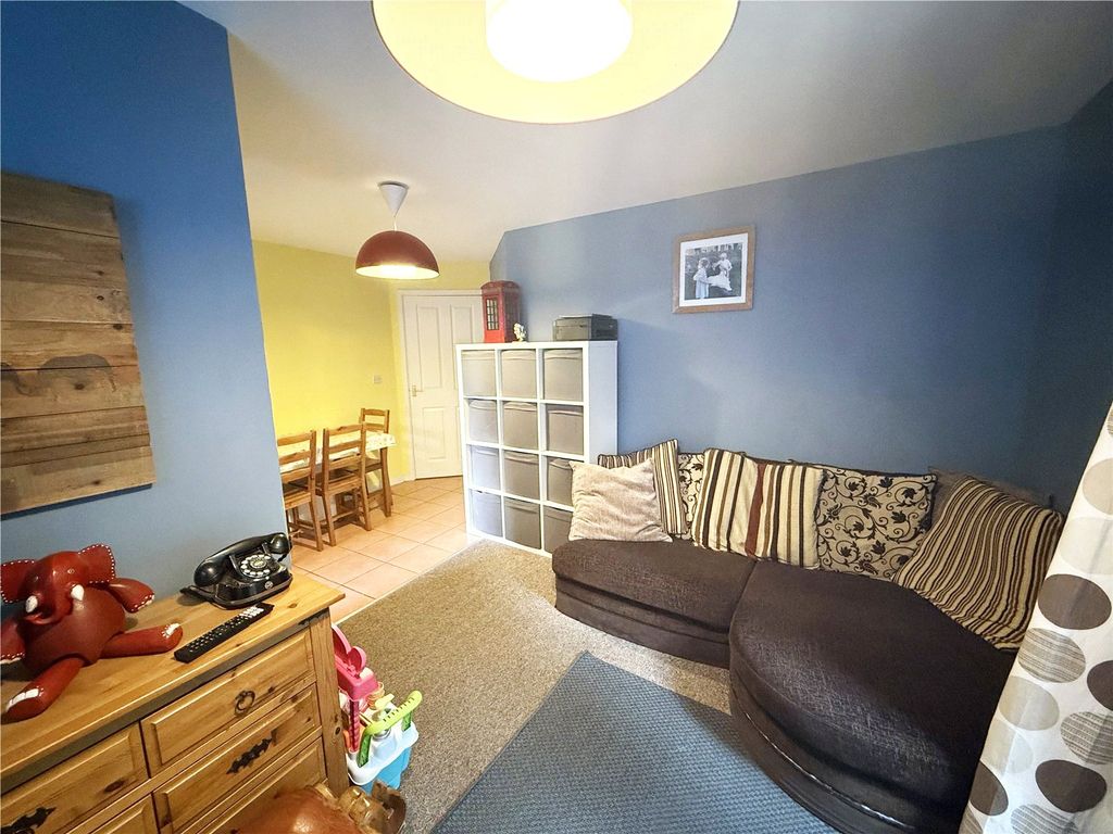 Property photo 2 of 13 Picture No. 20