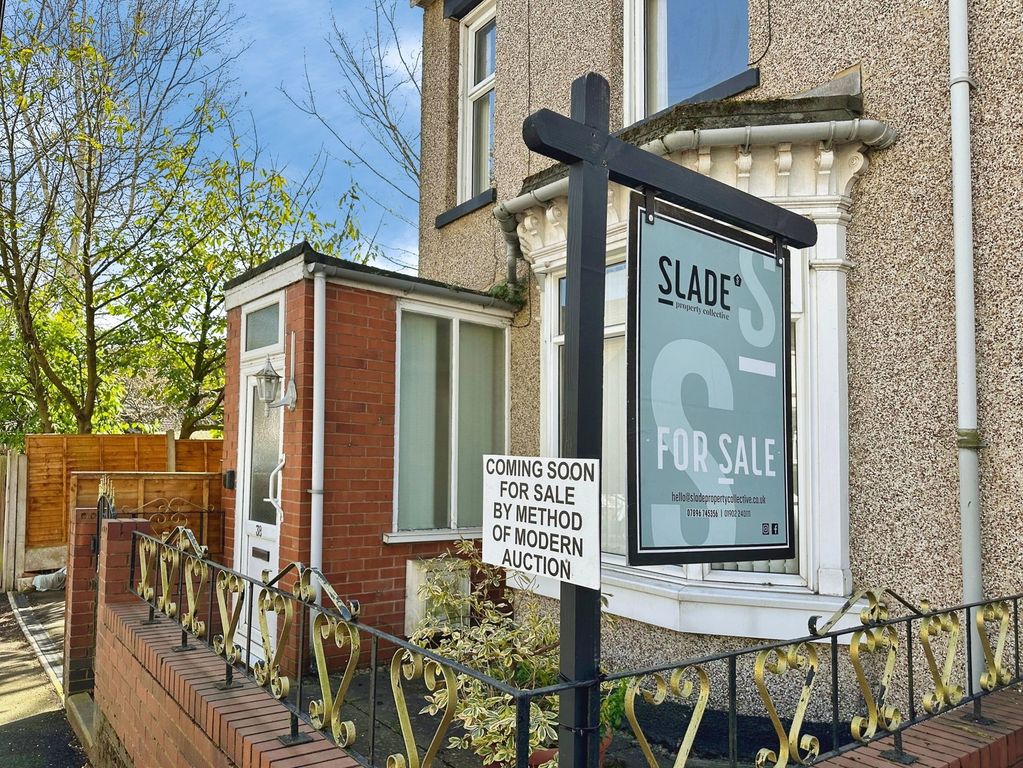 Property photo 2 of 14