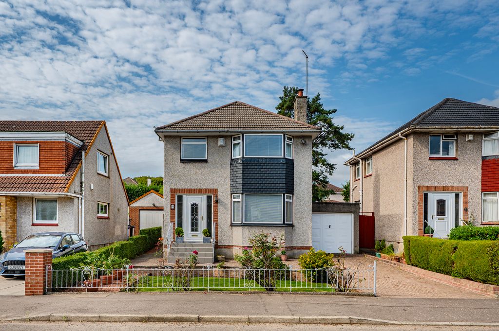 Property photo 1 of 51