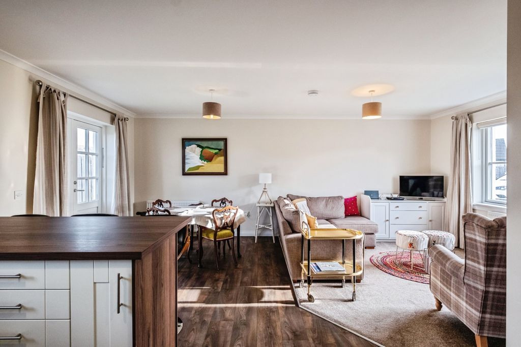 Property photo 3 of 20 Photo #3