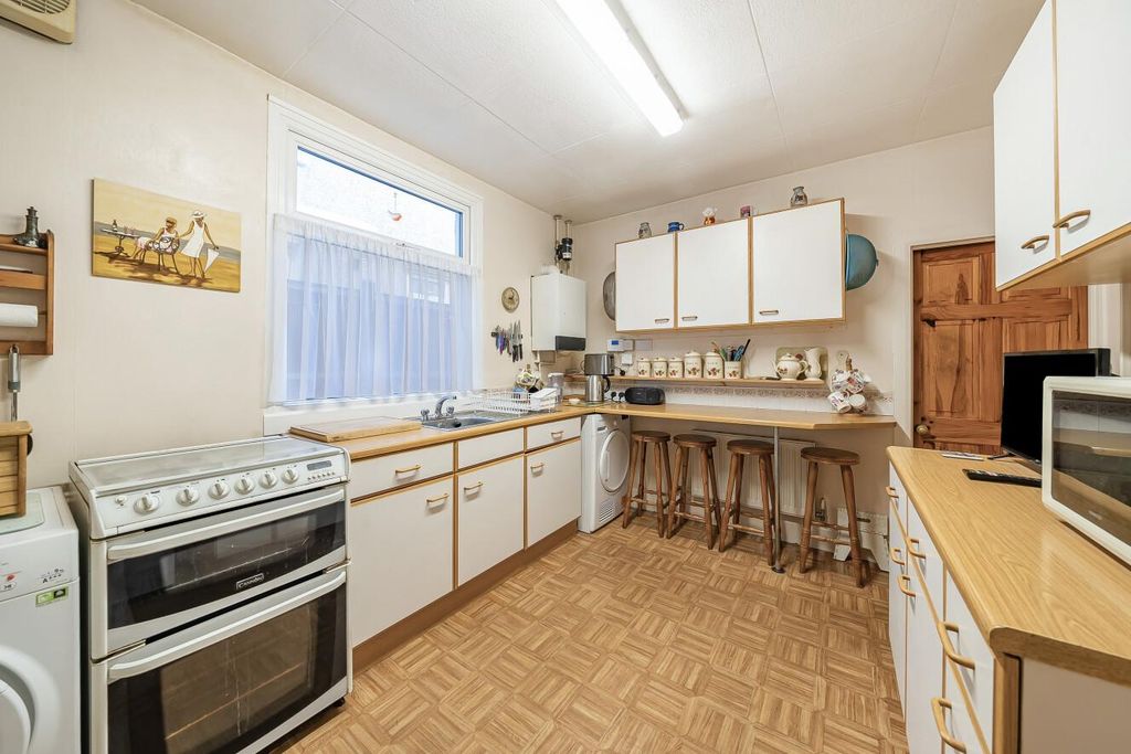 Property photo 3 of 10 Picture 3