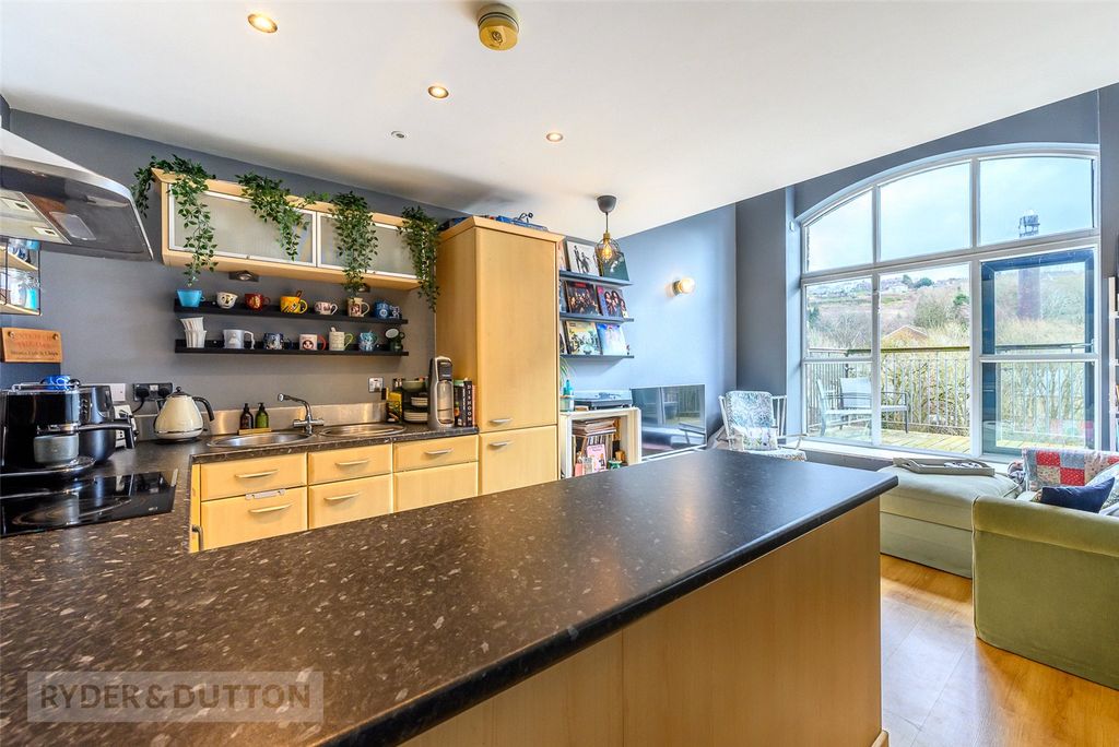 Property photo 3 of 14 Open Plan Living