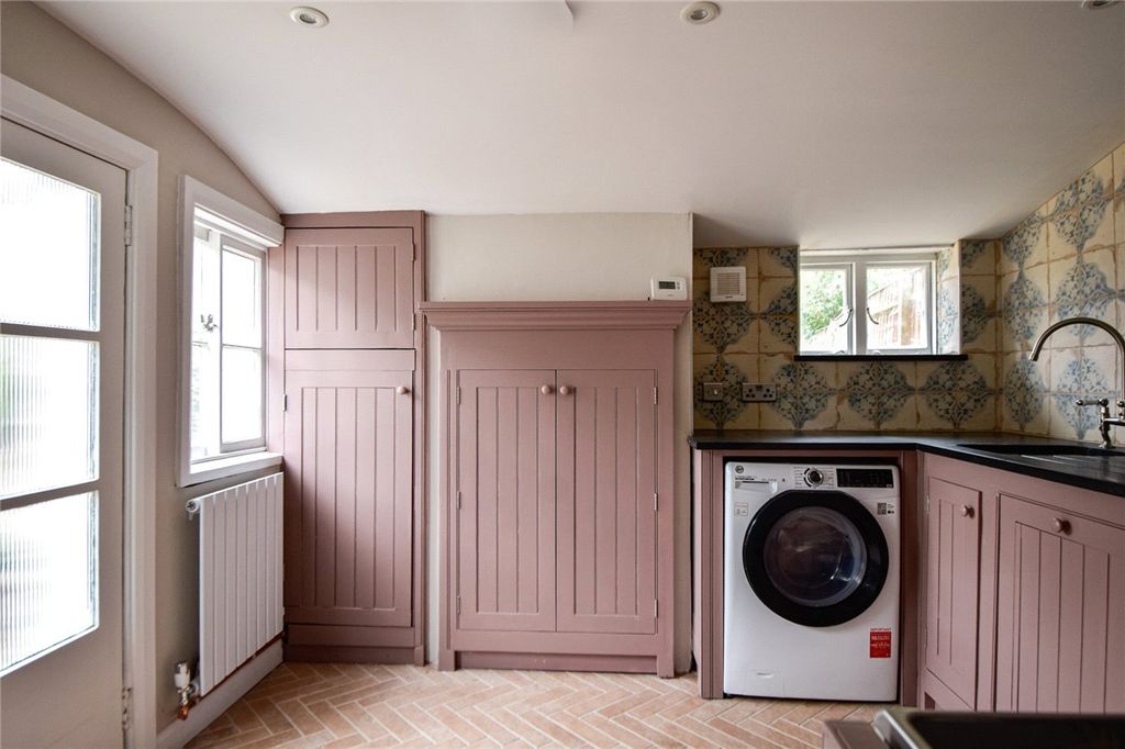 Property photo 3 of 16 Picture No. 02