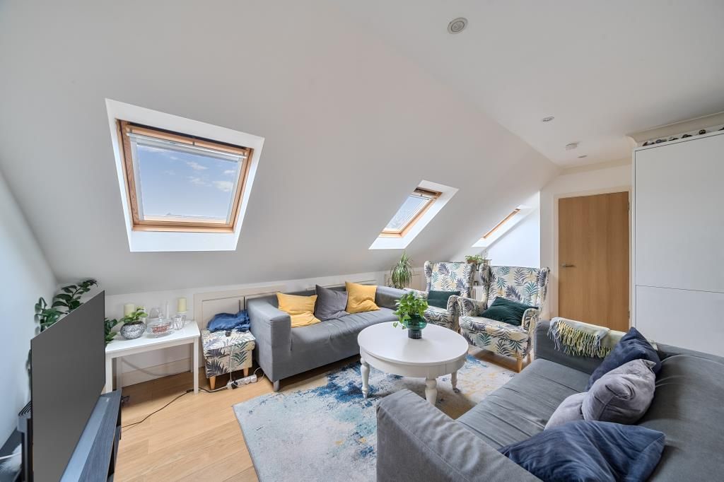 Property photo 3 of 8 Reception Room