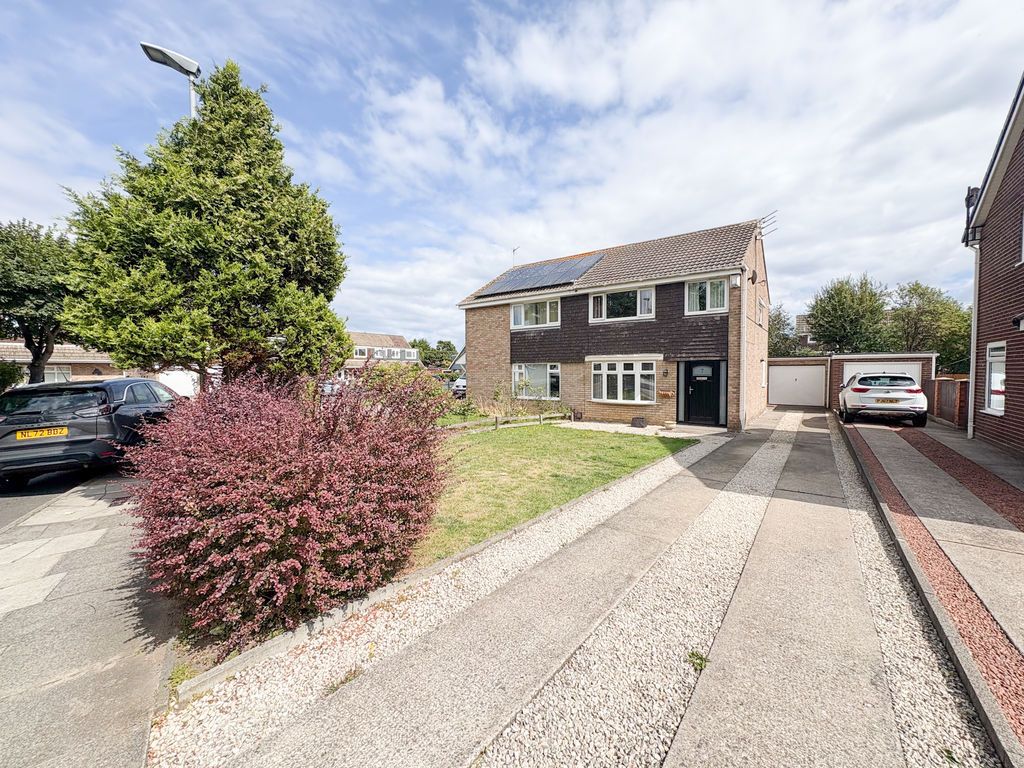 Property photo 1 of 11 Photo 10