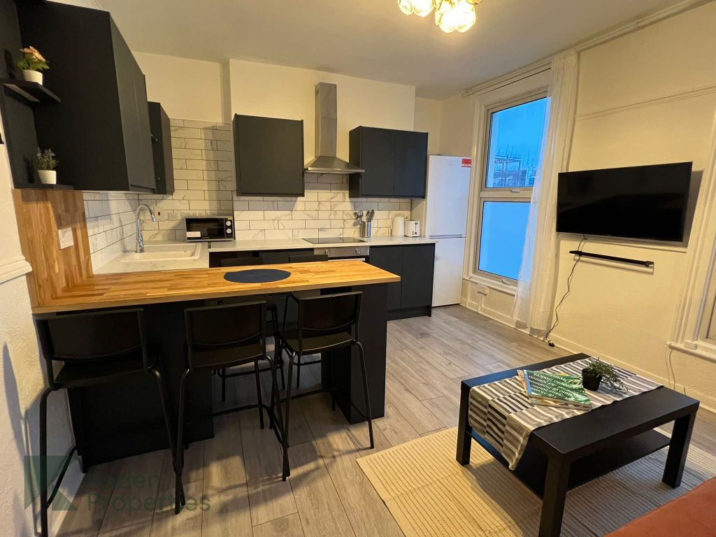 Property photo 1 of 27