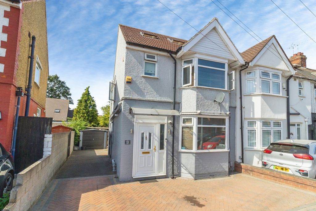 Property photo 1 of 16 Pbox-Img.Jpg