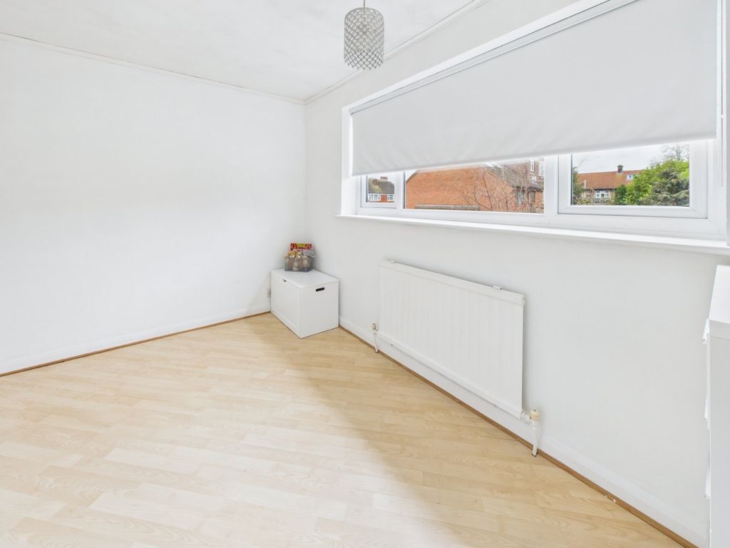 Property photo 3 of 15 Bedroom 2