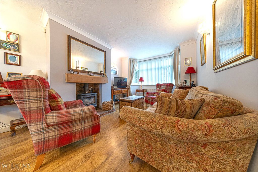 Property photo 3 of 24 Picture No. 38