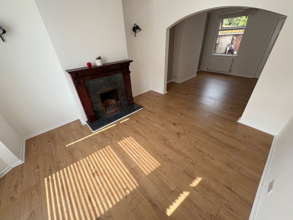 Property photo 3 of 12 Image