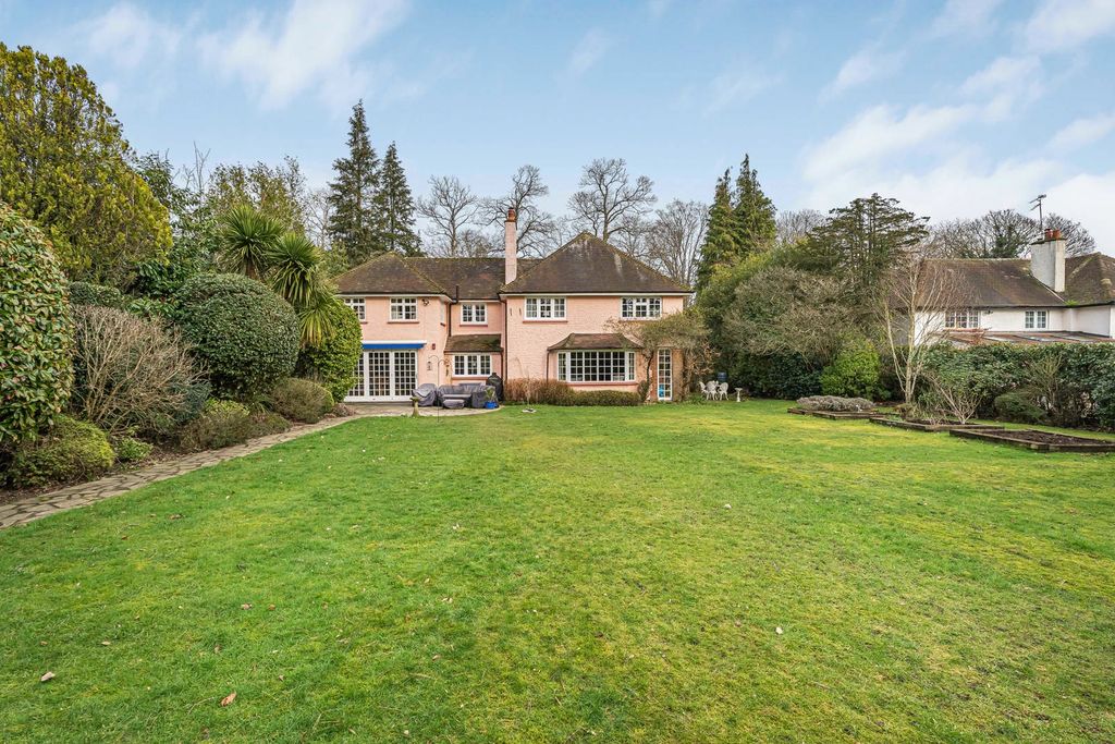 Property photo 2 of 55 Garden