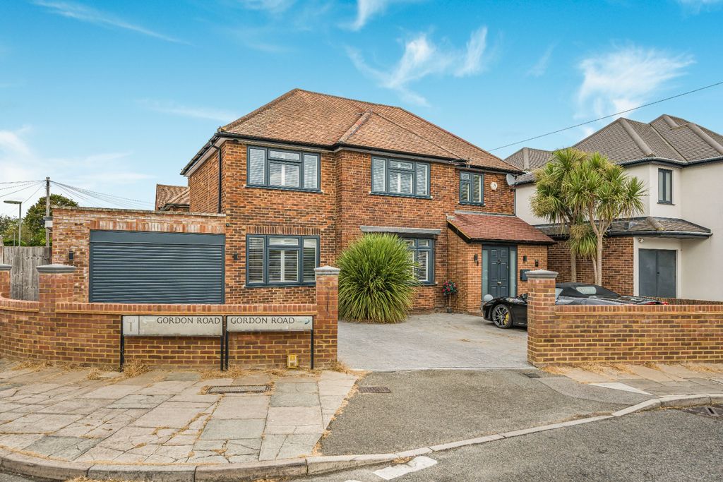 Property photo 1 of 25 5426991