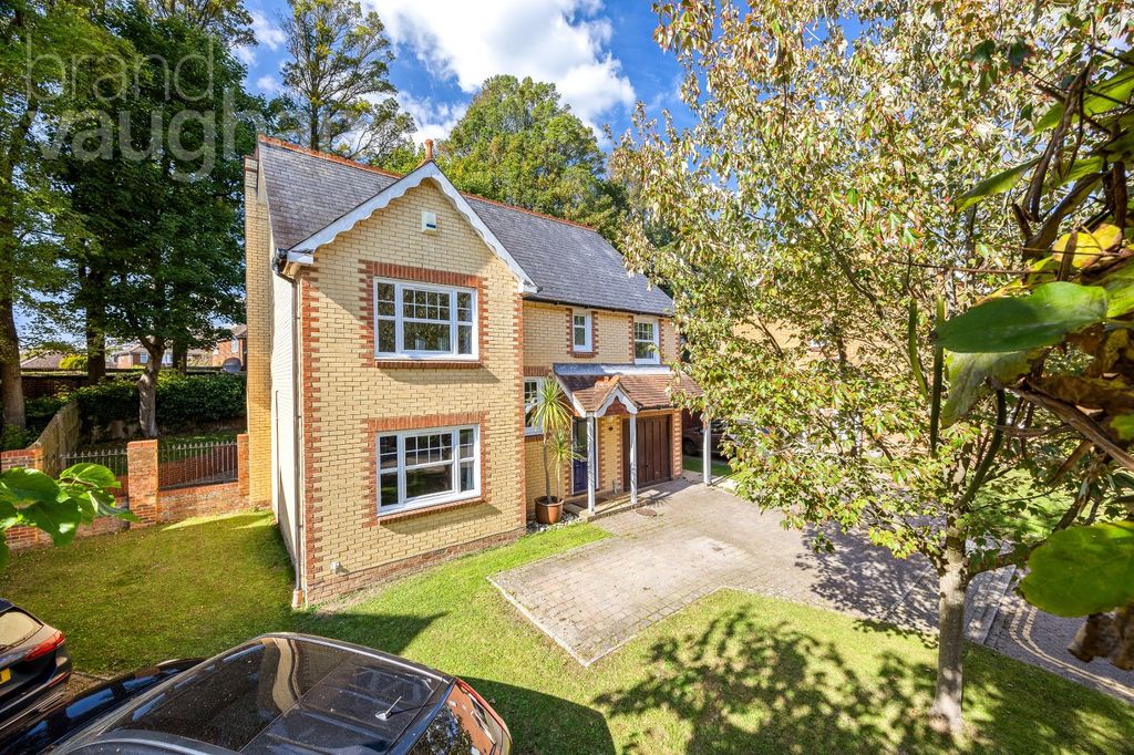 Property photo 1 of 53 Picture No. 63