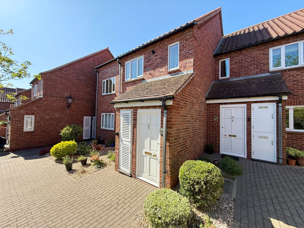 Property photo 1 of 8 Front Elevation