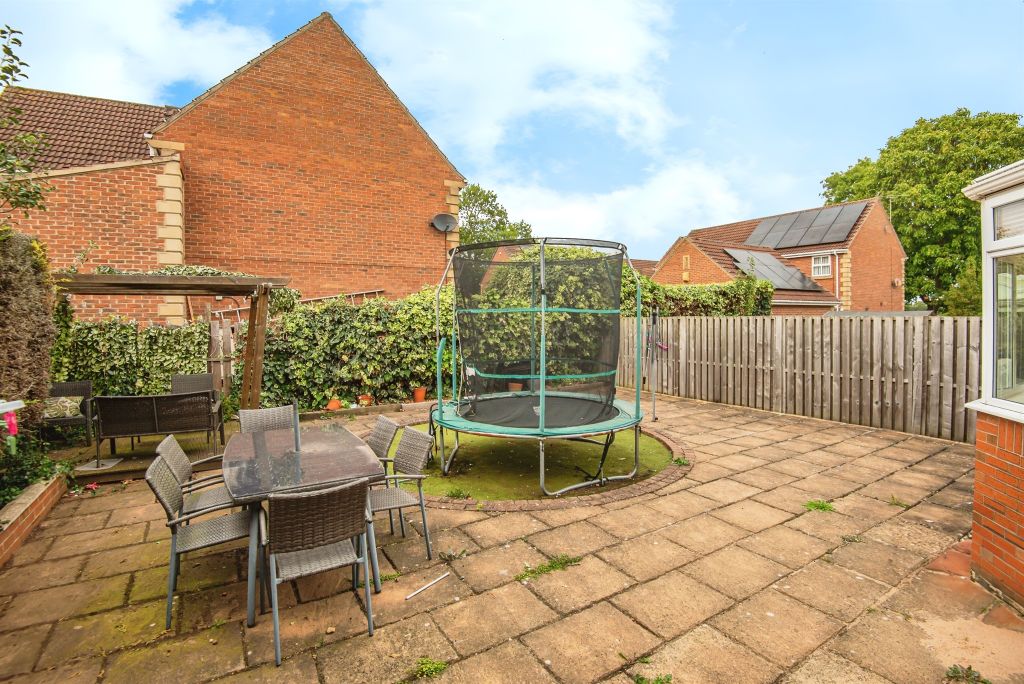 Property photo 3 of 17