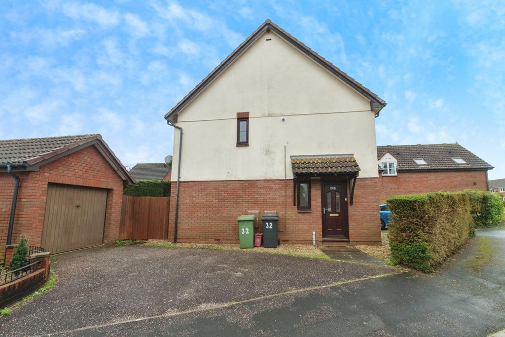 Property photo 1 of 20