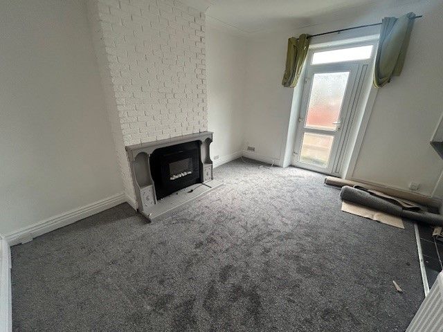 Property photo 2 of 3