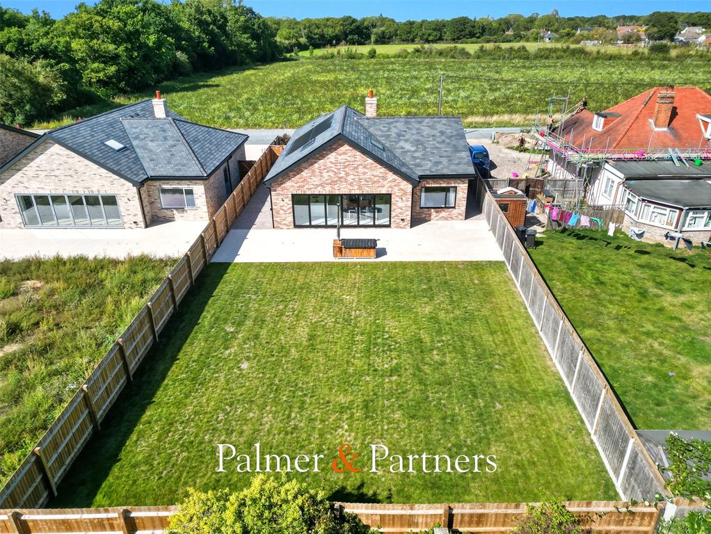 Property photo 3 of 31 Picture No. 07