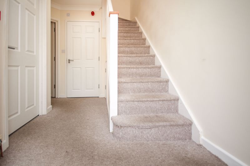 Property photo 3 of 11 Photo 2