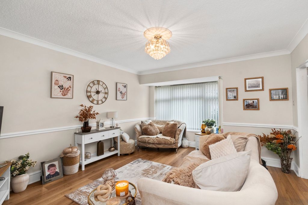 Property photo 3 of 30