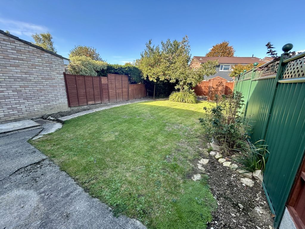 Property photo 3 of 16 Photo 14