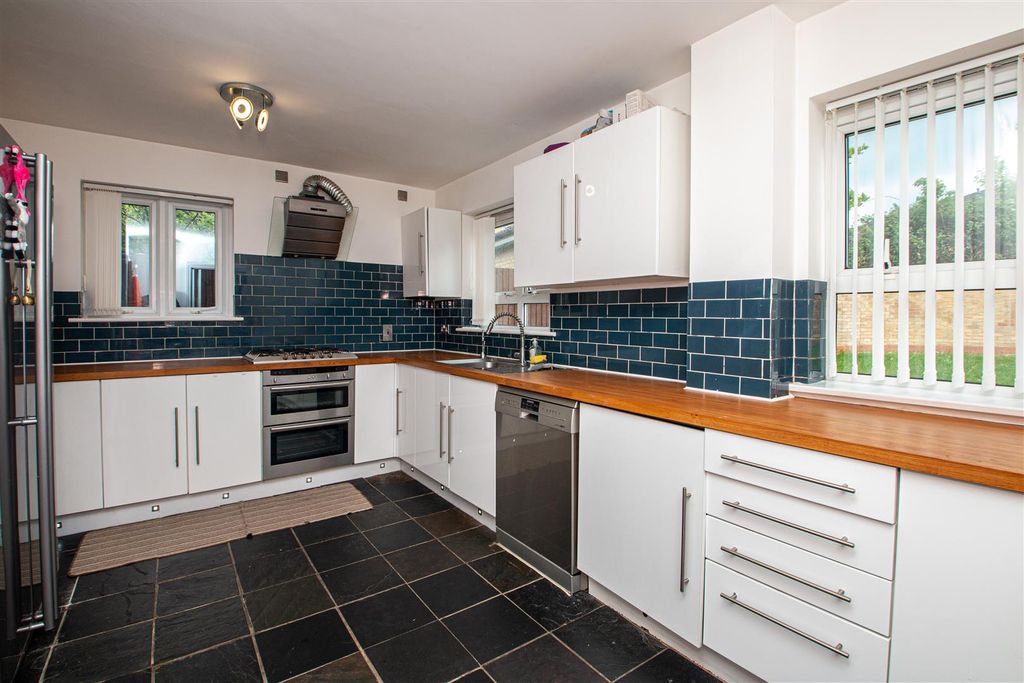 Property photo 2 of 14 29Cold_3.Jpg