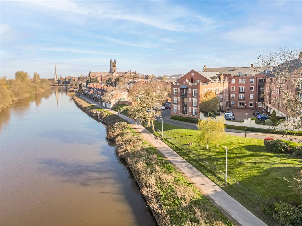 Property photo 2 of 20 Drone-2.Jpg