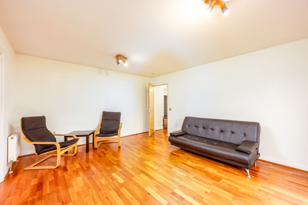 Property photo 3 of 23 17