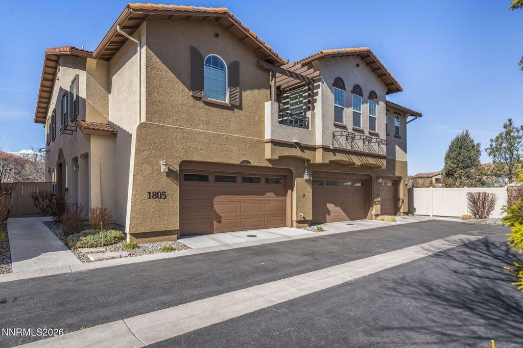 Property photo 1 of 30