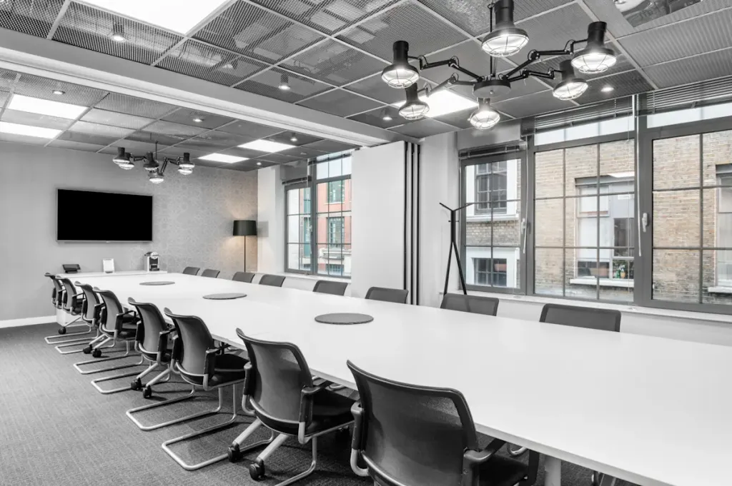 Property photo 3 of 6