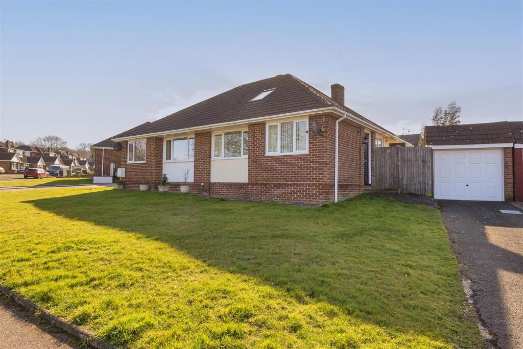 Property photo 1 of 9