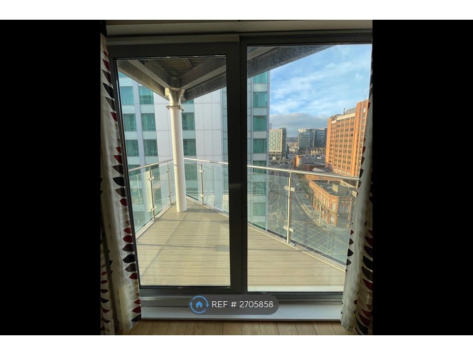 Property photo 3 of 13