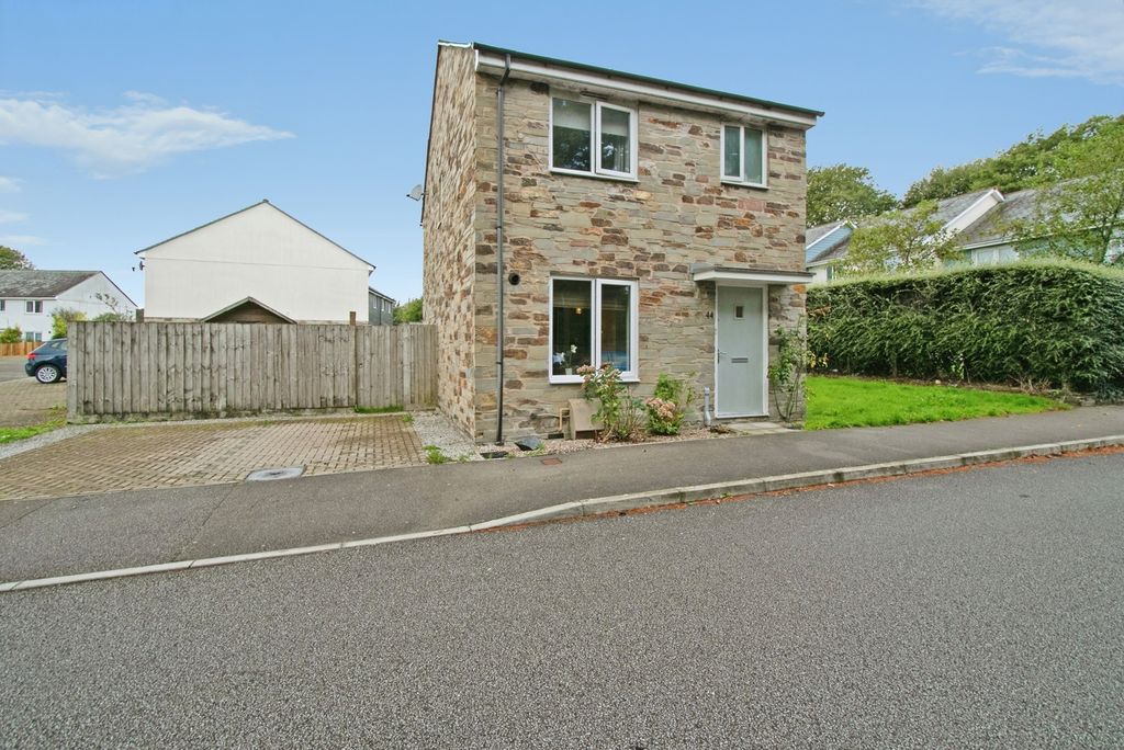 Property photo 1 of 19 Pbox-Img.Jpg