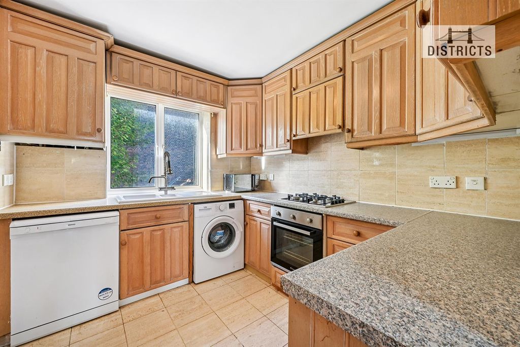 Property photo 2 of 8 Wm (5).Jpg