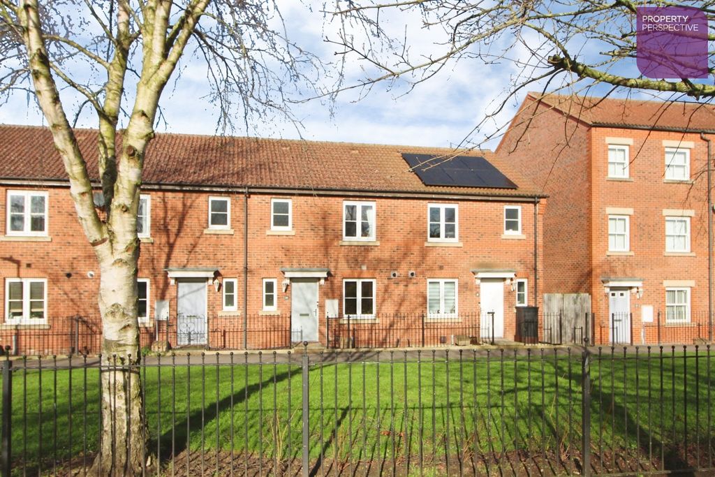 Property photo 1 of 10 Pbox-Img.Jpg