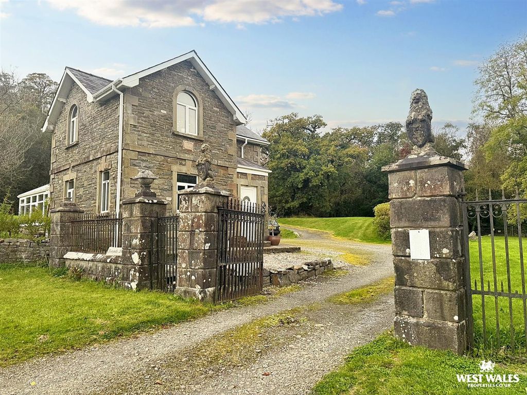 Property photo 2 of 25 Whatsapp Image 2025-10-01 At 14.45.38 (1) - Copy.J