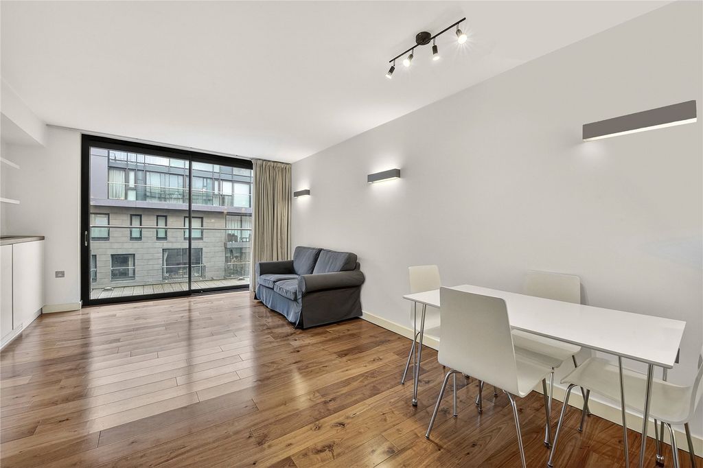 Property photo 2 of 10 Picture No. 09