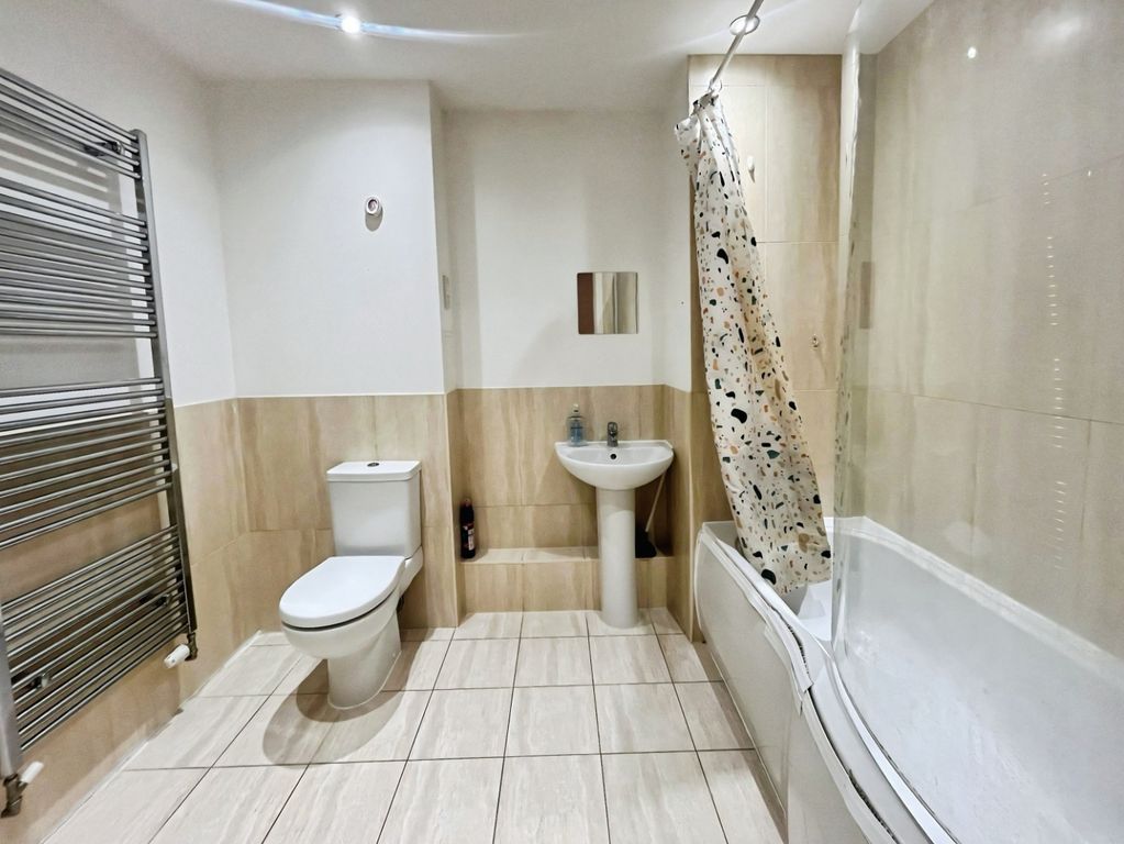 Property photo 3 of 6 Pbox-Img.Jpg