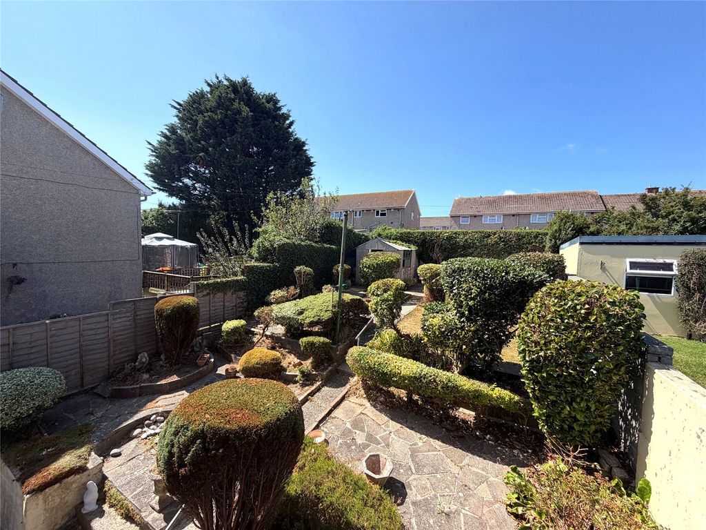 Property photo 2 of 17 Picture No. 04