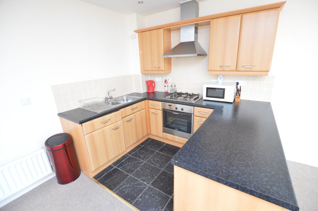 Property photo 2 of 6