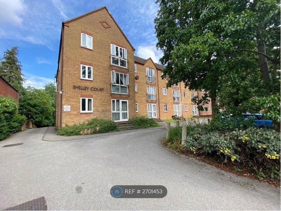 Property photo 2 of 13 Building