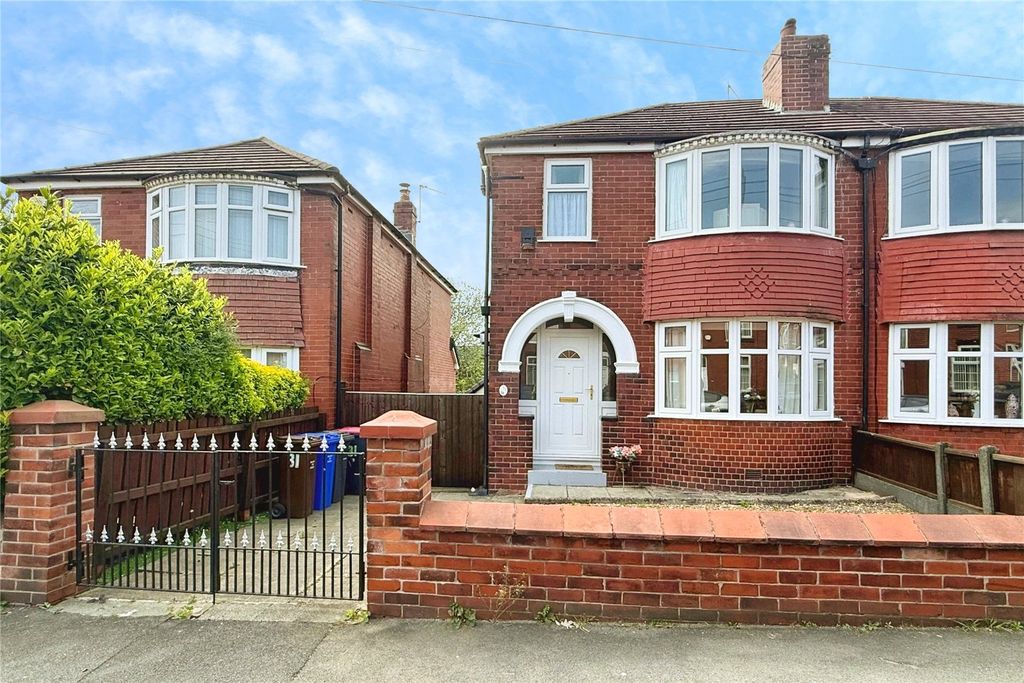 Property photo 1 of 14 Picture No. 11
