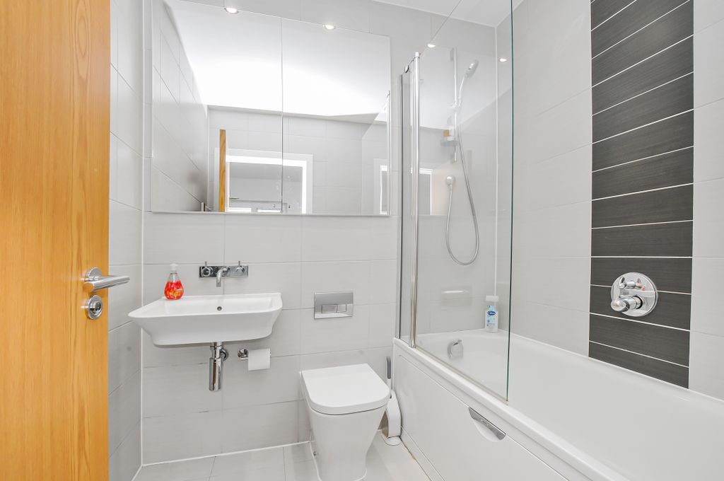 Property photo 3 of 11 Dsc_5060