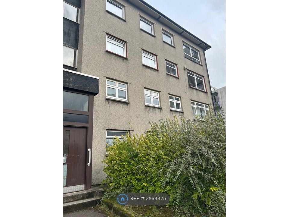 Property photo 2 of 3