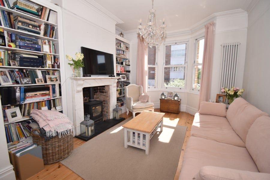 Property photo 2 of 13