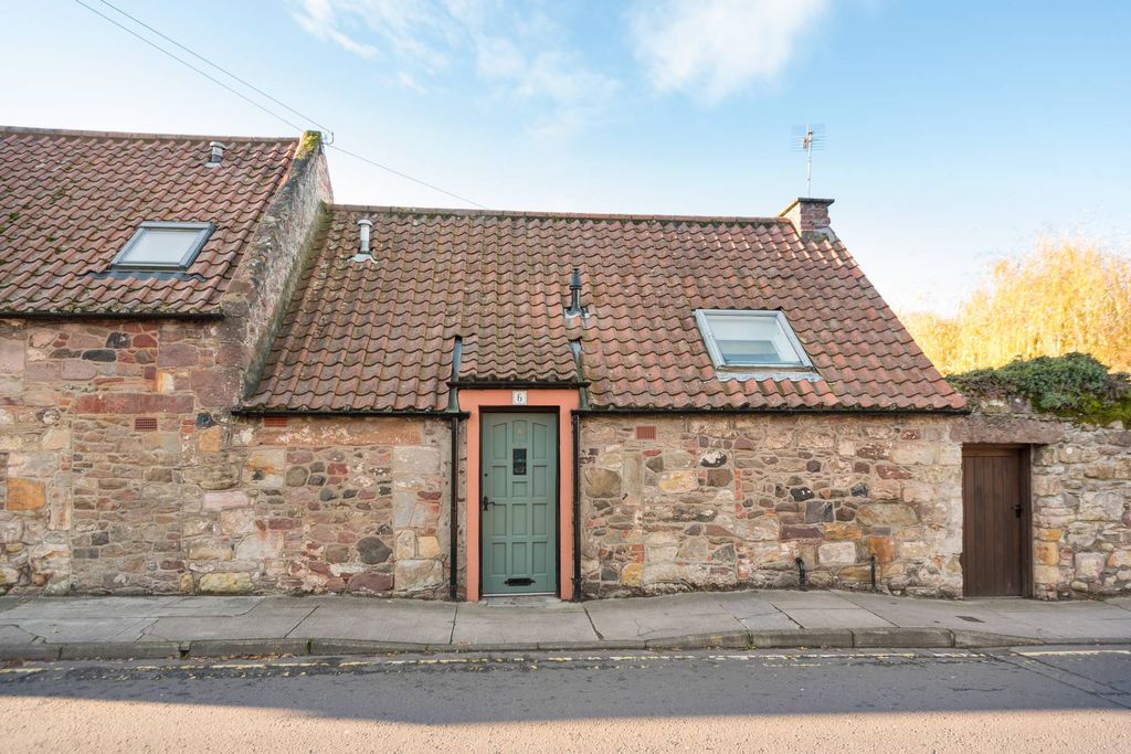 Property photo 1 of 35 Primary Property Image