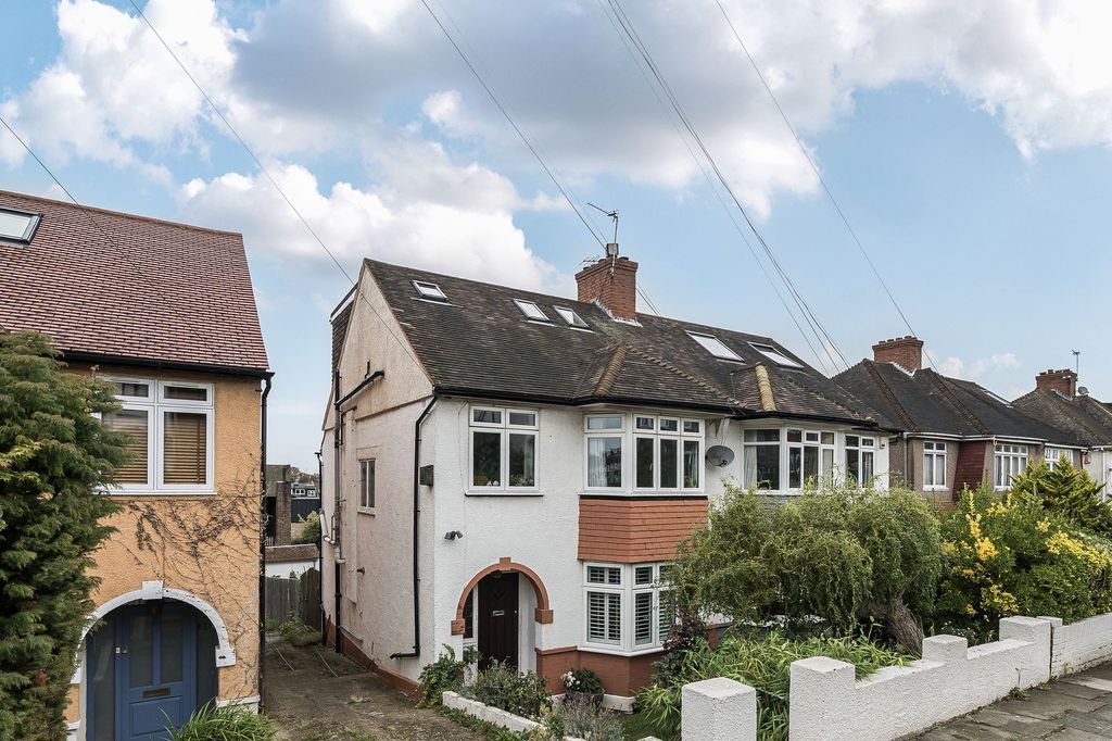 Property photo 1 of 45