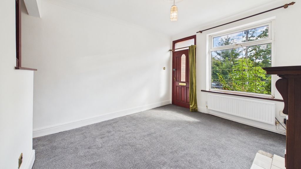 Property photo 2 of 20 5348573
