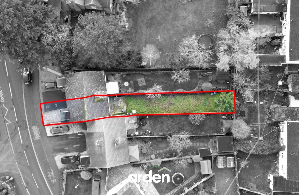 Property photo 2 of 11